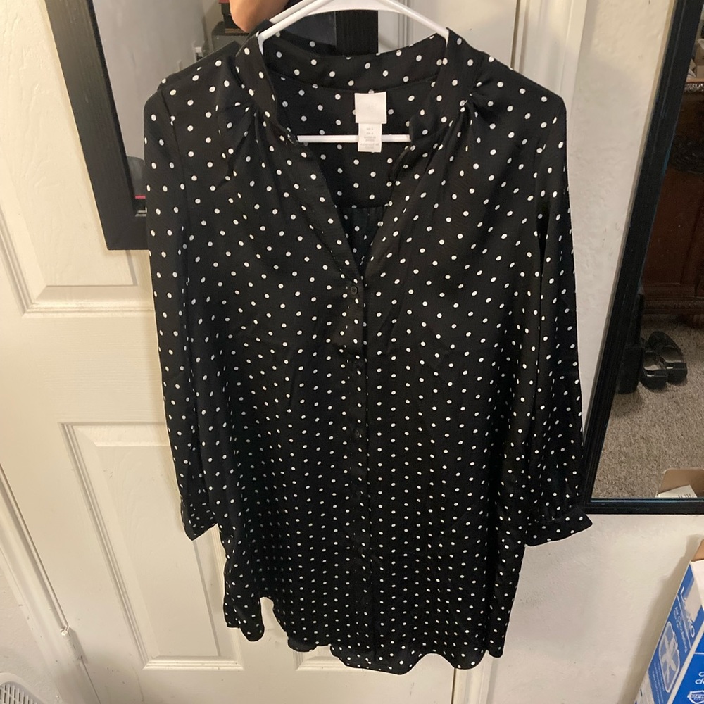 H&M black polkadot dress size 6 runs big!